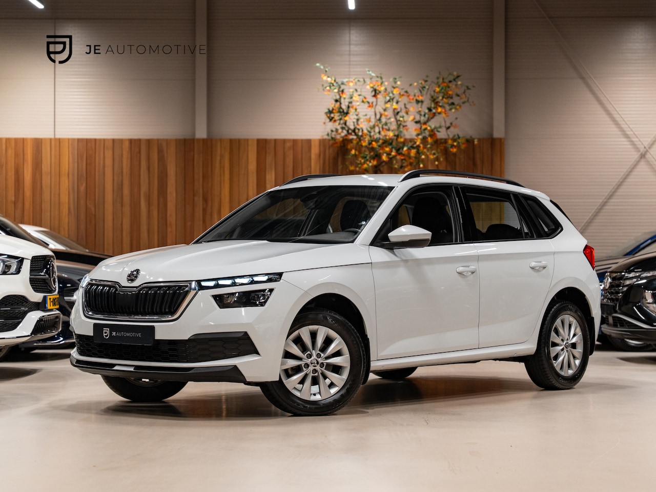 Skoda Kamiq - 1.0 TSI DSG Business Edition, Apple Carplay, Android Auto, ACC, Voll Led, Camera, PDC, Vol - AutoWereld.nl