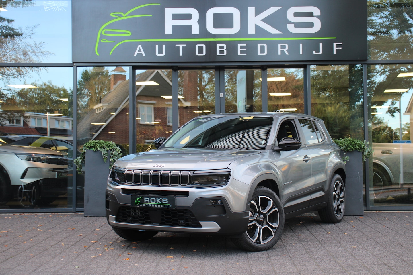 Jeep Avenger - 1.2 e-Hybrid Summit 1.2 e-Hybrid Summit - AutoWereld.nl