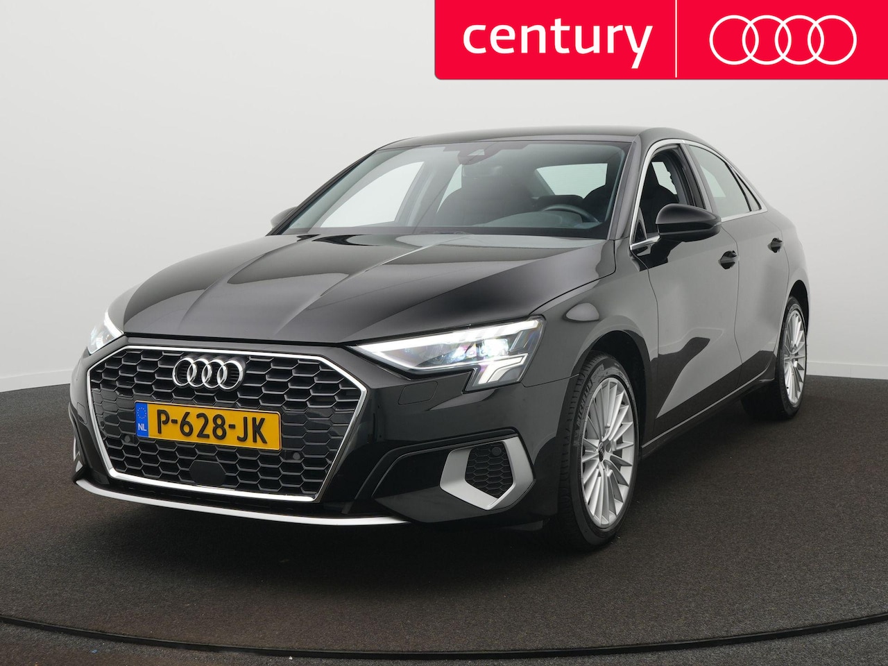 Audi A3 Limousine - 30 TFSI Advanced edition / Adap. Cruise / Navi / Climate - AutoWereld.nl