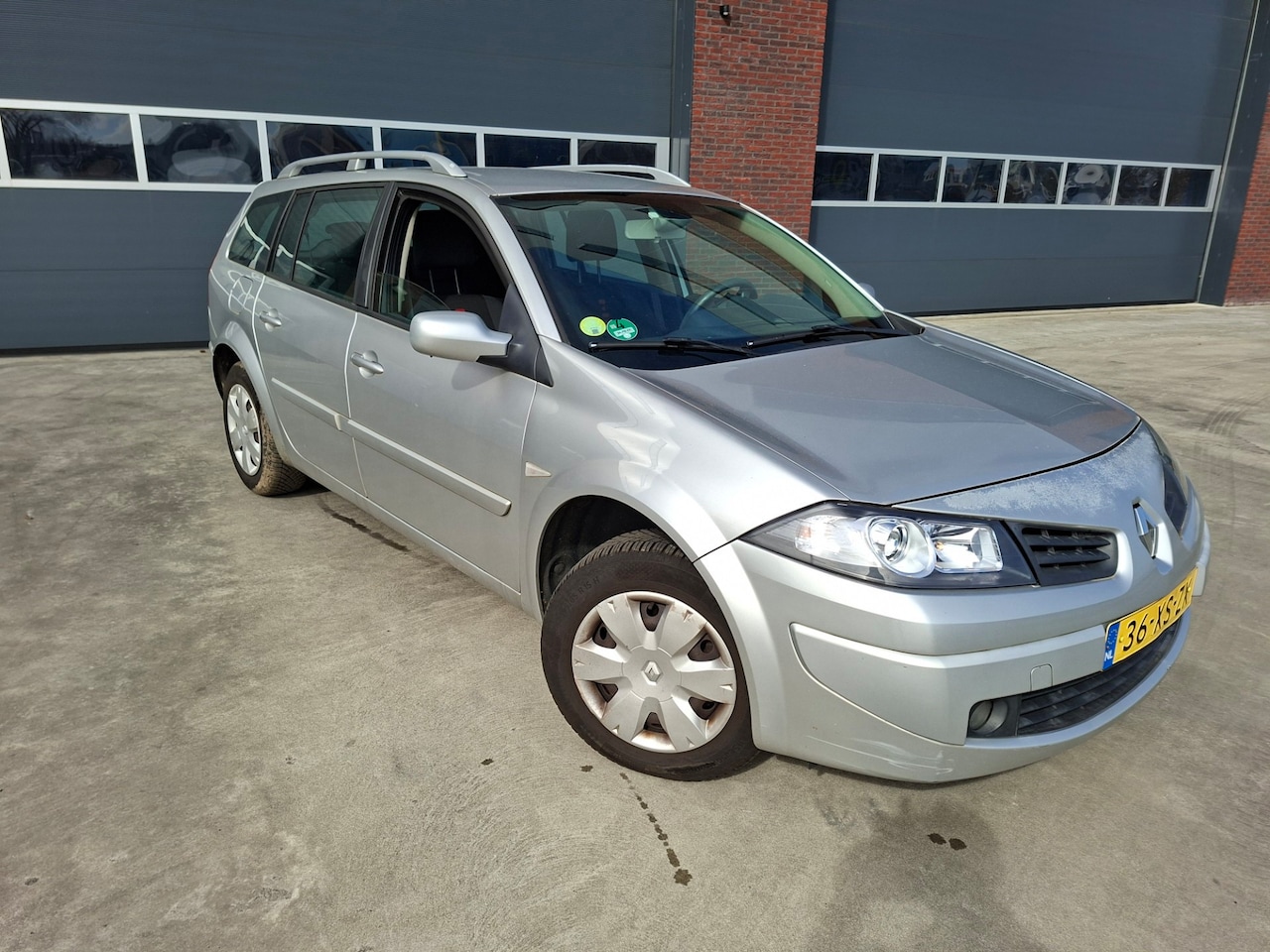 Renault Mégane Grand Tour - 1.6-16V Business Line Airco/ECC - AutoWereld.nl