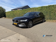 Volvo V60 - T5 Momentum | LED | 18” | PDC | Keyless