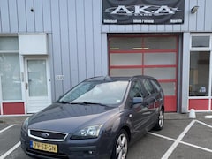 Ford Focus Wagon - 1.6-16V Futura