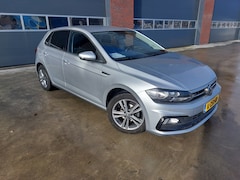 Volkswagen Polo - 1.0 TSI Highline Business R Airco/ECC / NAV /LMV