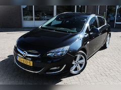 Opel Astra - 1.4 Turbo Sport CC, Trekhaak, Parksens. V en A, Leder, Armsteun, 17" LMV