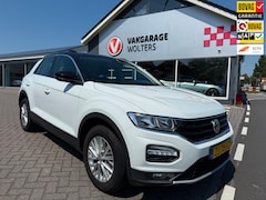 Volkswagen T-Roc - 1.5 TSI Style Automaat RIJKLAAR