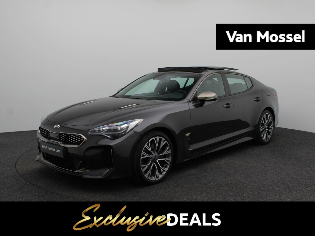 Kia Stinger - 2.0 T-GDI GT-Line | 255 PK | Sportstuur | Stoelverwarming voor & achter | Elektrische stoe - AutoWereld.nl