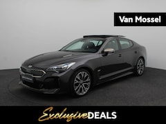 Kia Stinger - 2.0 T-GDI GT-Line | 255 PK | Sportstuur | Stoelverwarming voor & achter | Elektrische stoe