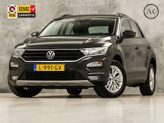 Volkswagen T-Roc - 1.0 TSI Sport (APPLE CARPLAY, 1e EIGENAAR, GROOT NAVI, LM VELGEN, SPORTSTOELEN, PARKEERSEN