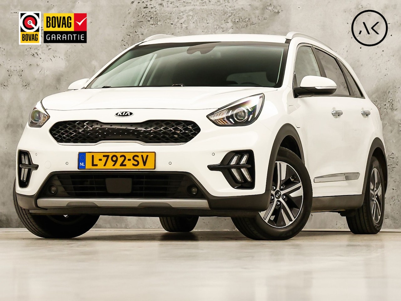 Kia Niro - 1.6 GDi PHEV DynamicLine 141Pk Automaat (1e EIGENAAR, APPLE CARPLAY, GROOT NAVI, CAMERA, T - AutoWereld.nl