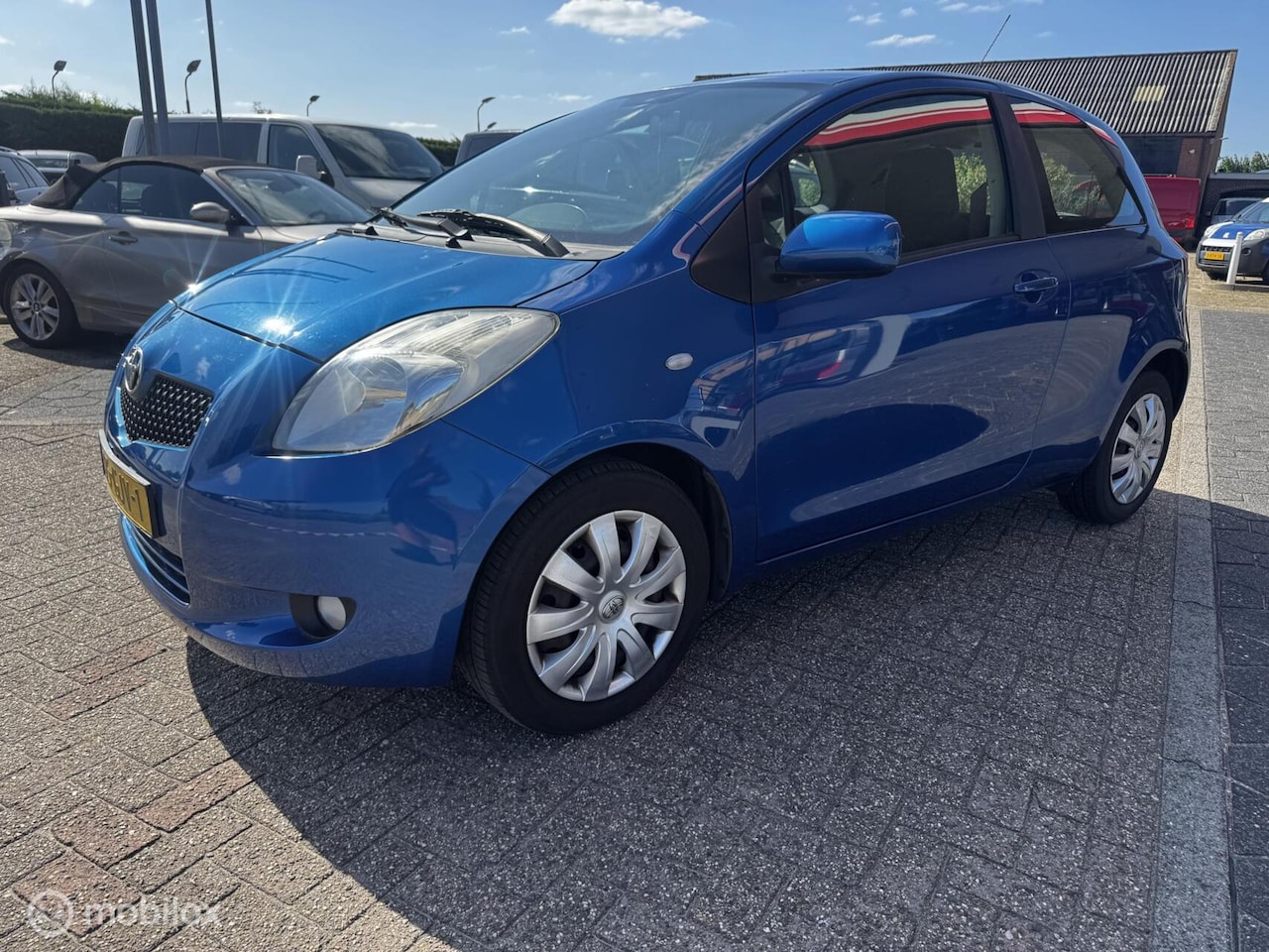 Toyota Yaris - 1.3 VVTi Sol MMT Automaat 94000 km - AutoWereld.nl