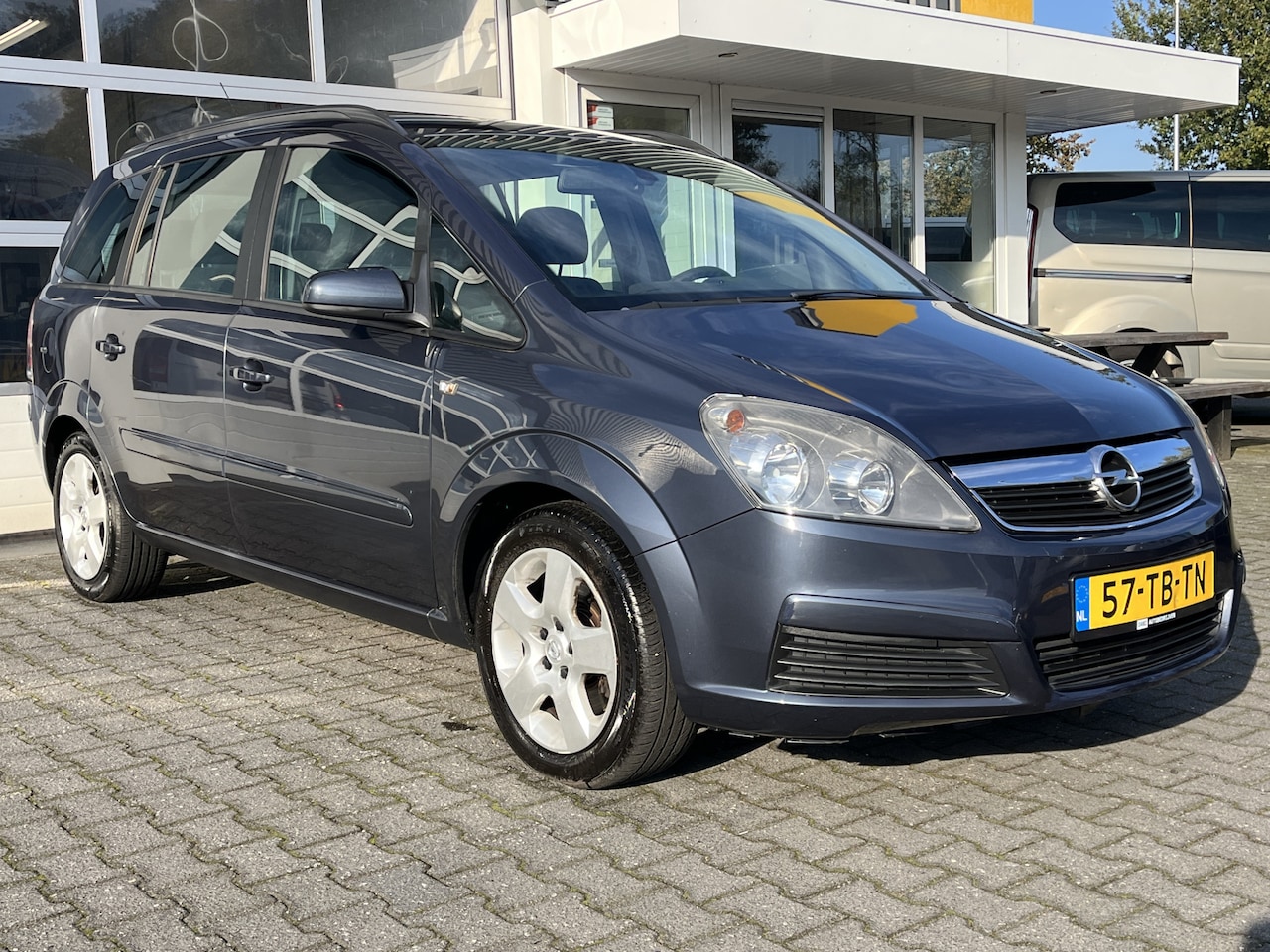 Opel Zafira - 2.2 versnellingsbak defect Cruise control Climate control Trekhaak Navigatie versnellingsb - AutoWereld.nl