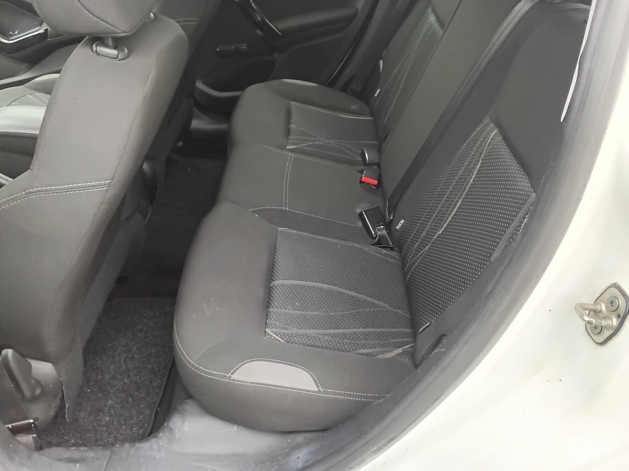 Peugeot 208 - 1.2 Vti Access 1.2 VTi Access