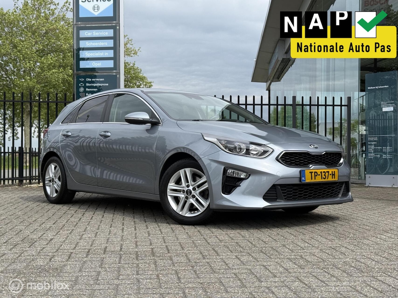 Kia Cee'd - Ceed 1.0 T-GDi DynamicLine|Carplay|Camera|Cruise|1e eig - AutoWereld.nl