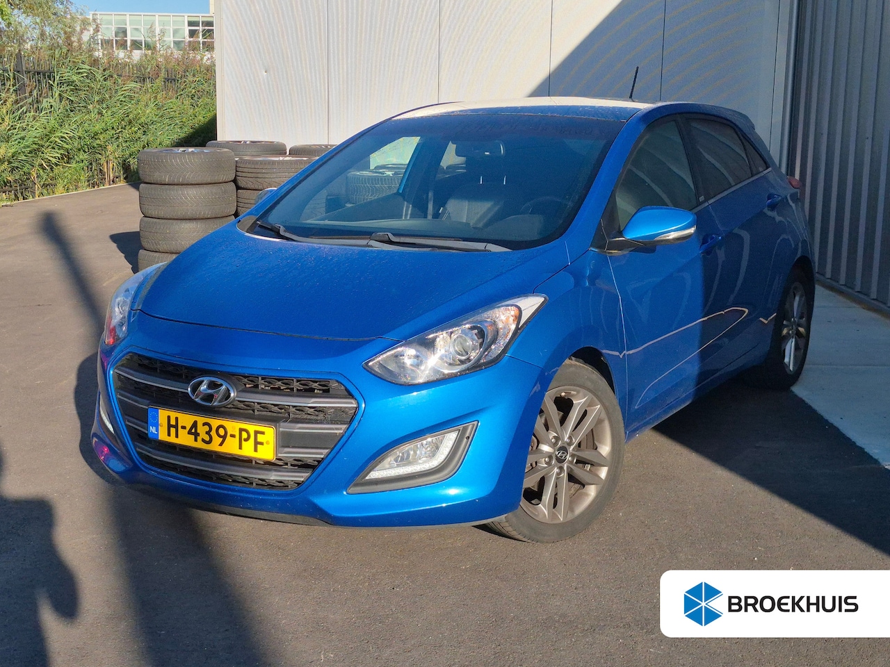 Hyundai i30 - 1.6 GDi Comfort | Achteruitrijcamera | Elektr glazen pano-dak | Climate control | Stoel/st - AutoWereld.nl