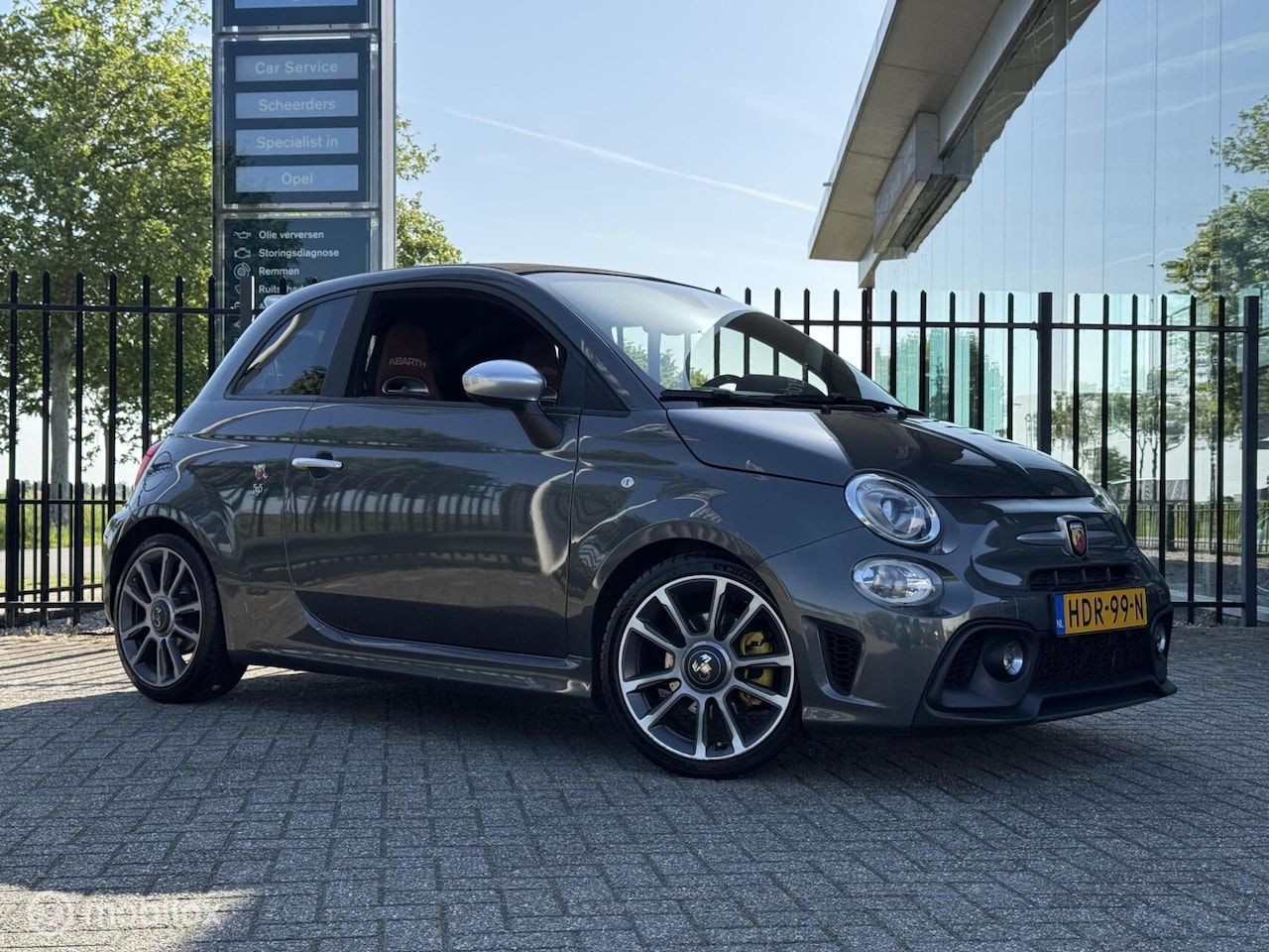 Fiat 500 Abarth - 1.4 T-Jet Turismo | Automaat | Cabrio | Leer - AutoWereld.nl