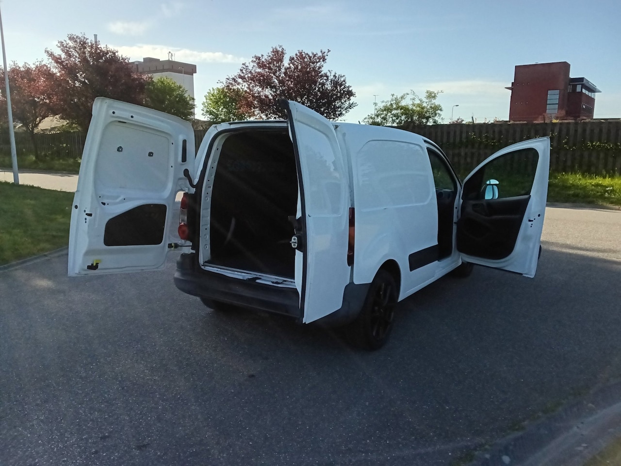 Peugeot Partner - 120 1.6 HDI L1 XR Profit +