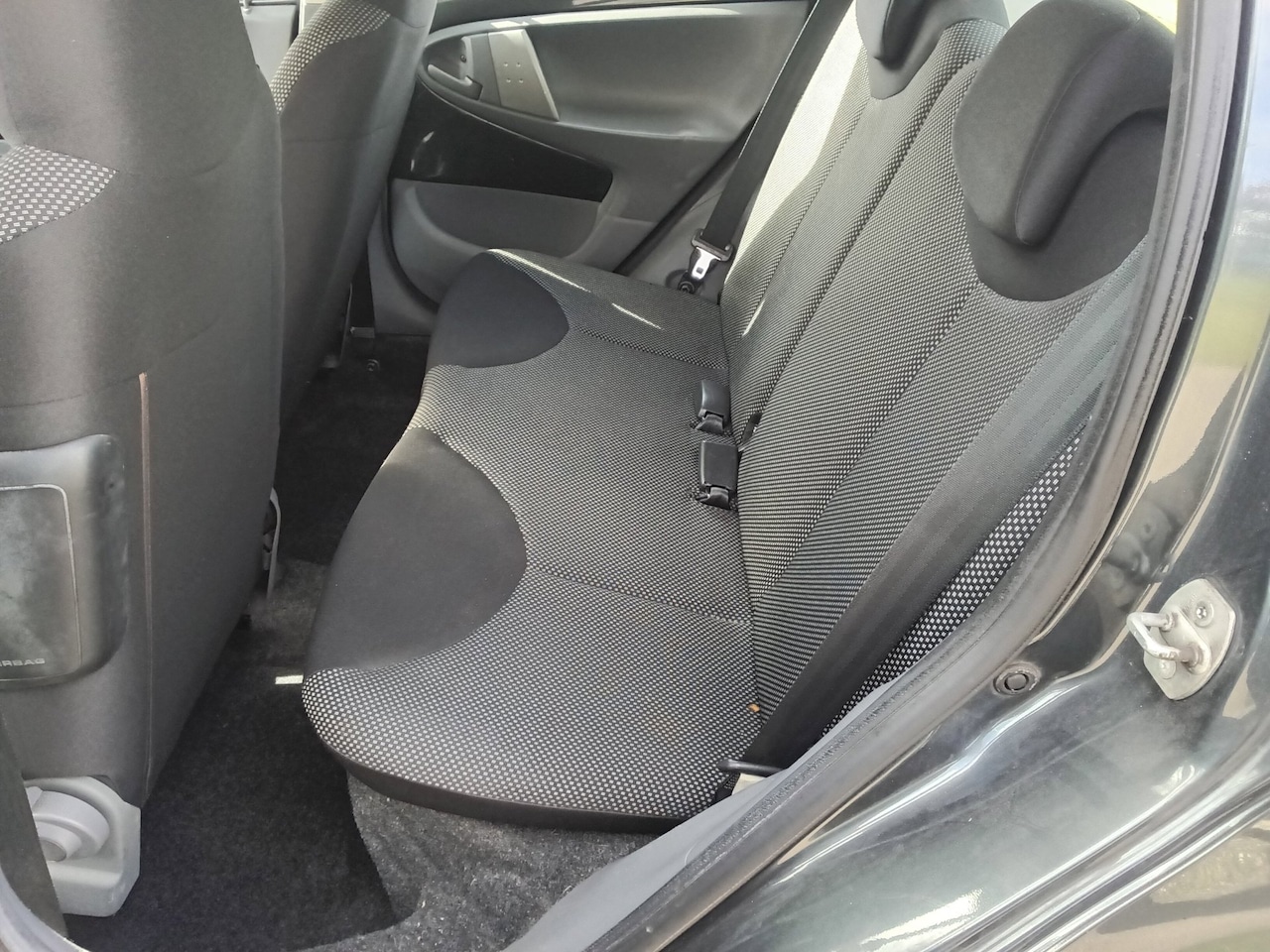 Toyota Aygo - 1.0-12V Comfort Navigator 1.0-12V Comfort Navigator