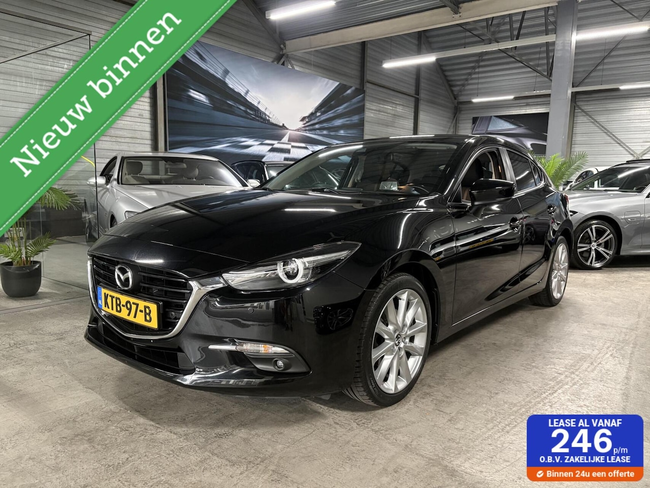 Mazda 3 - 2.0 SkyActiv-G 120 GT-M | HUD | BOSE | Automaat - AutoWereld.nl