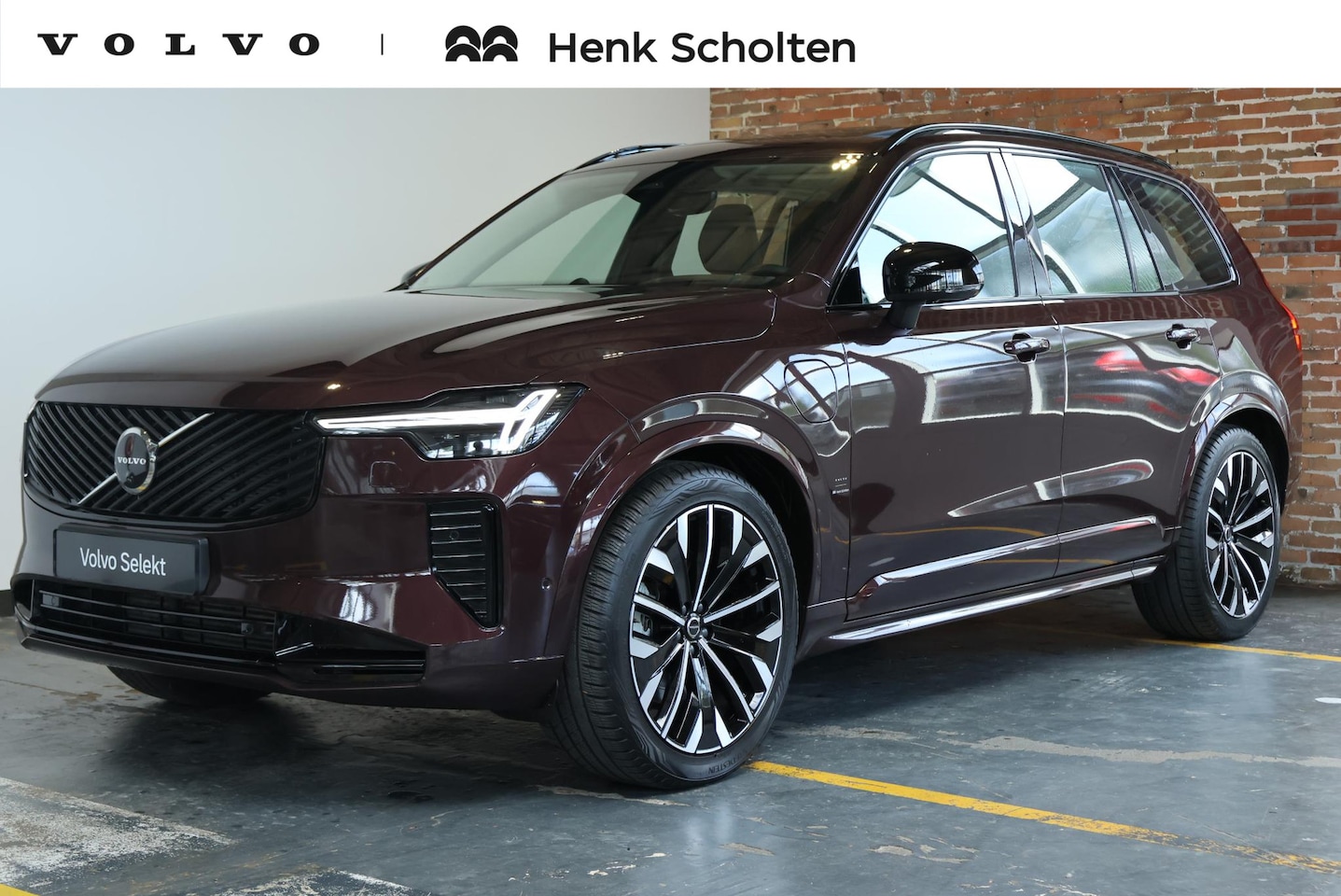 Volvo XC90 - T8 Plug-in hybrid AWD Ultra Dark | Luchtvering | Panoramadak | Trekhaak | Premium audio by - AutoWereld.nl