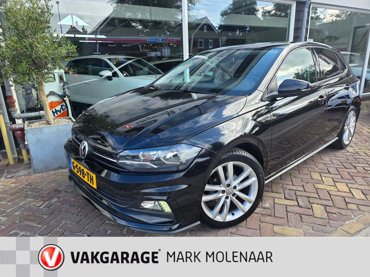 Volkswagen Polo - 1.0 TSI R-Line 1.0 TSI R-Line,mooie auto,carplay - AutoWereld.nl