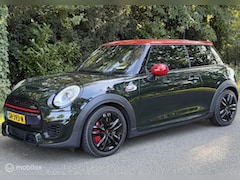 MINI 3-Deurs - 2.0 John Cooper Works Chili 232PK Stoelverwarm