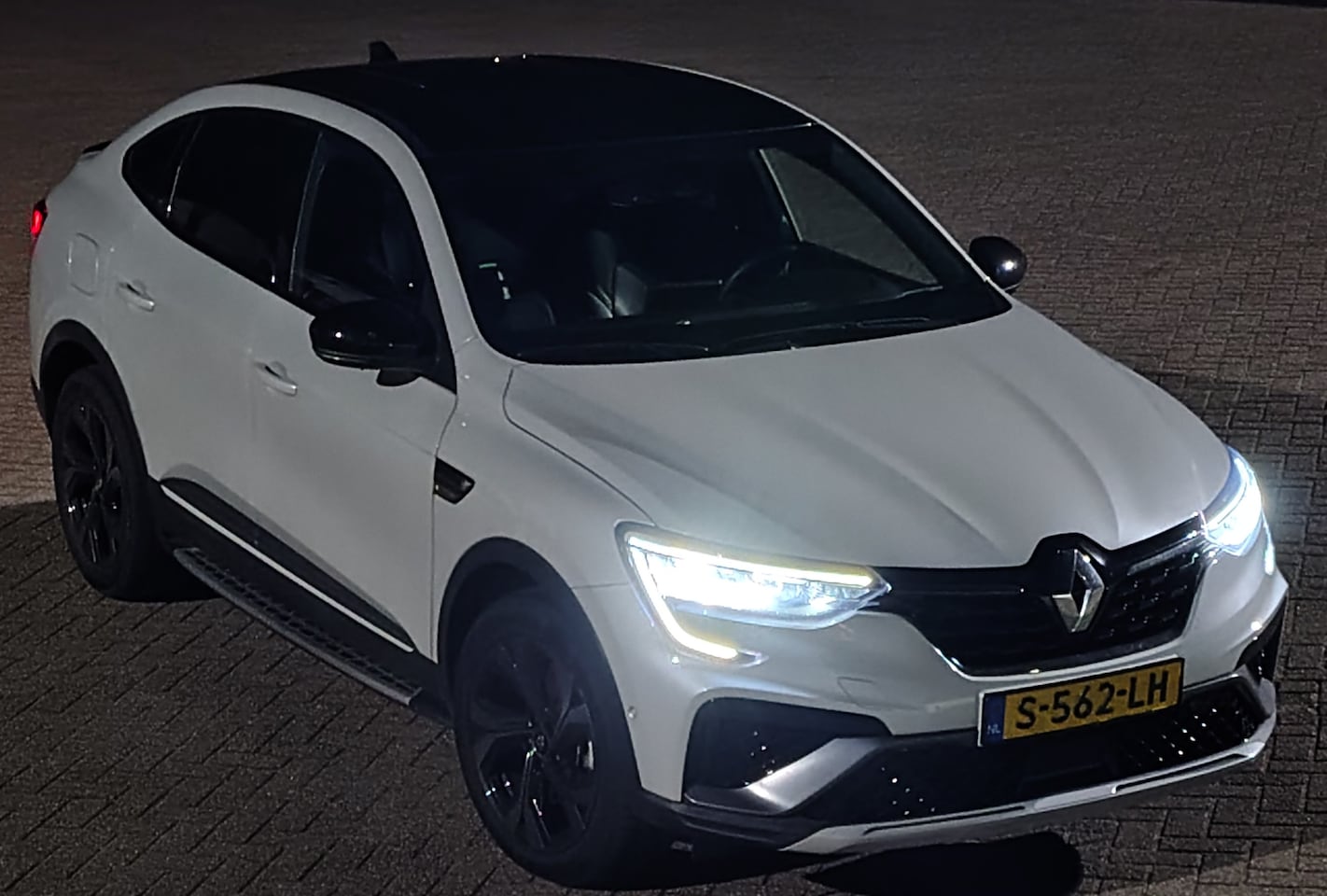 Renault Arkana - 1.6 Hybrid R.S. Line E-TECH - AutoWereld.nl