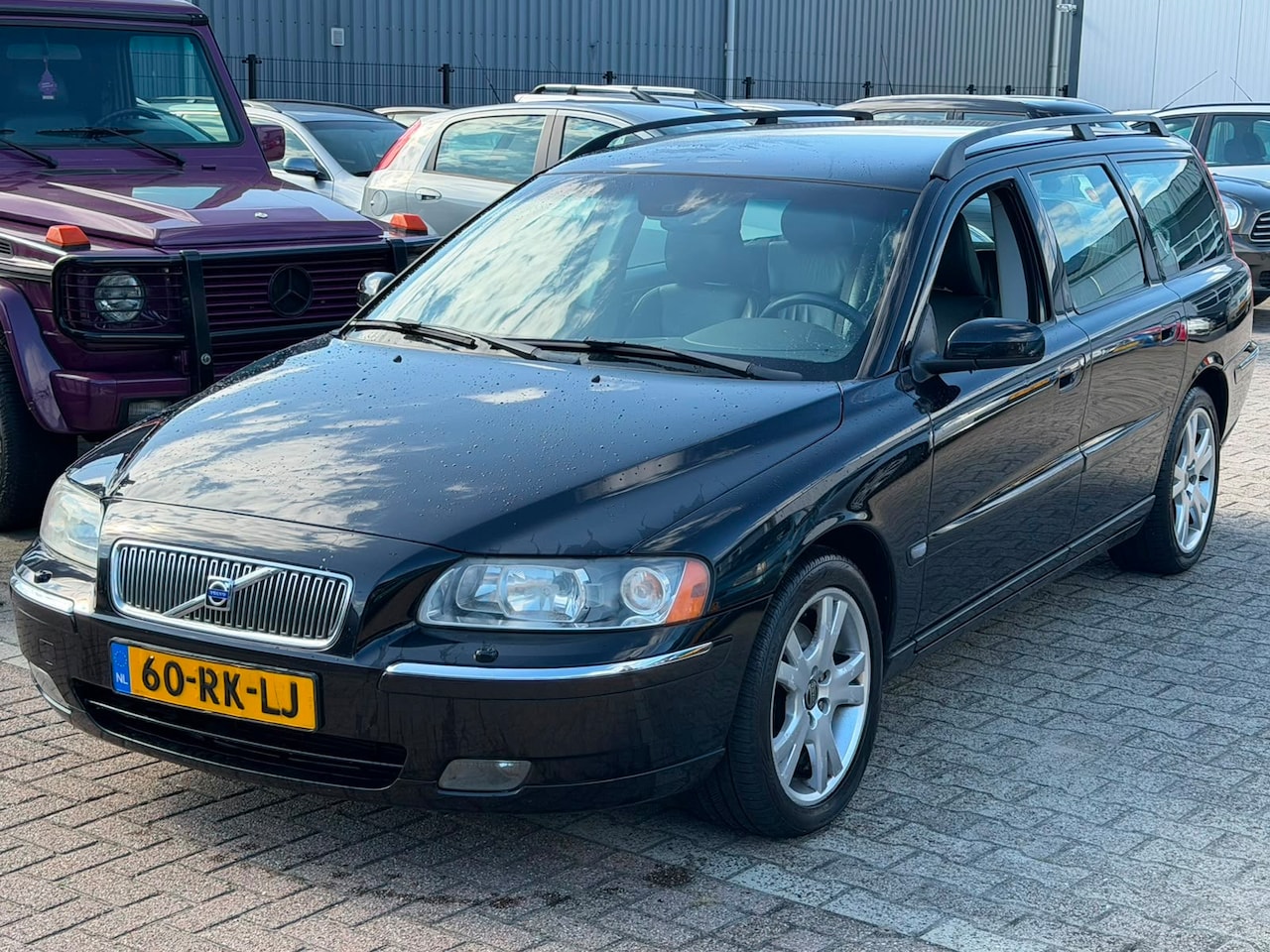 Volvo V70 - 2.5T Summum 2005 Spaceball Zwart Turbo - AutoWereld.nl