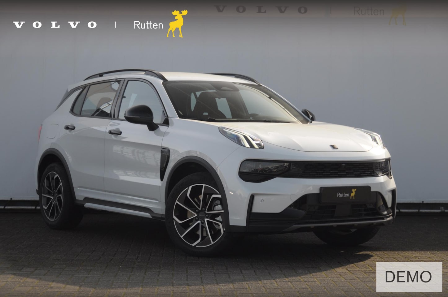 Lynk & Co 01 - 276PK Automaat Core / Adaptieve cruise control / Stoel - en stuurwielverarming / Parkeerse - AutoWereld.nl
