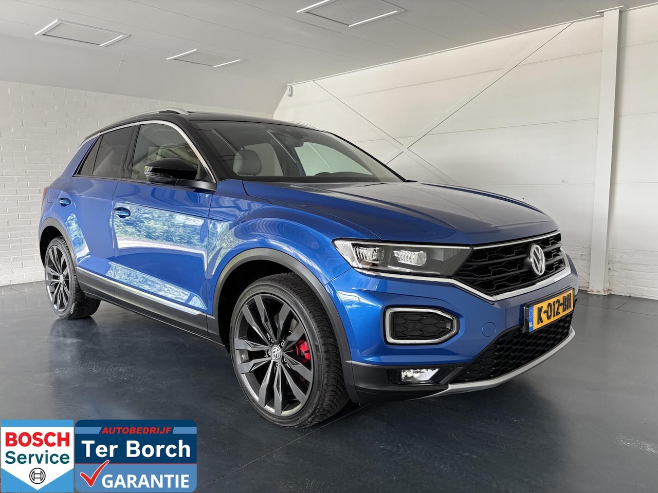 Volkswagen T-Roc - 2.0 TSI 4Motion Sport Business R 2.0 TSI 4Motion Sport Business R - AutoWereld.nl