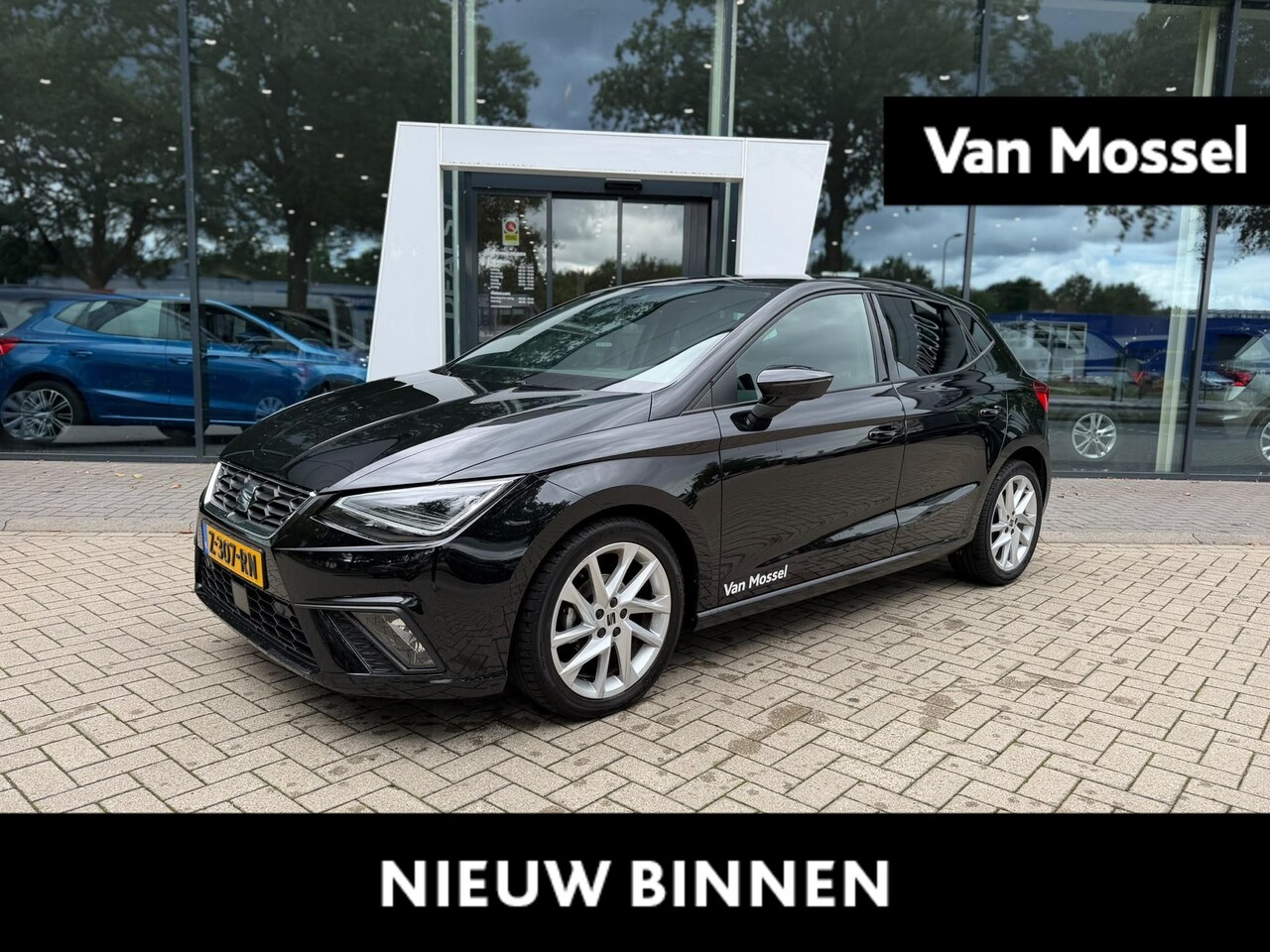 SEAT Ibiza - 1.0 EcoTSI FR Business Connect 95 PK | Travel assist | Digital cockpit | Full Link | Stoel - AutoWereld.nl