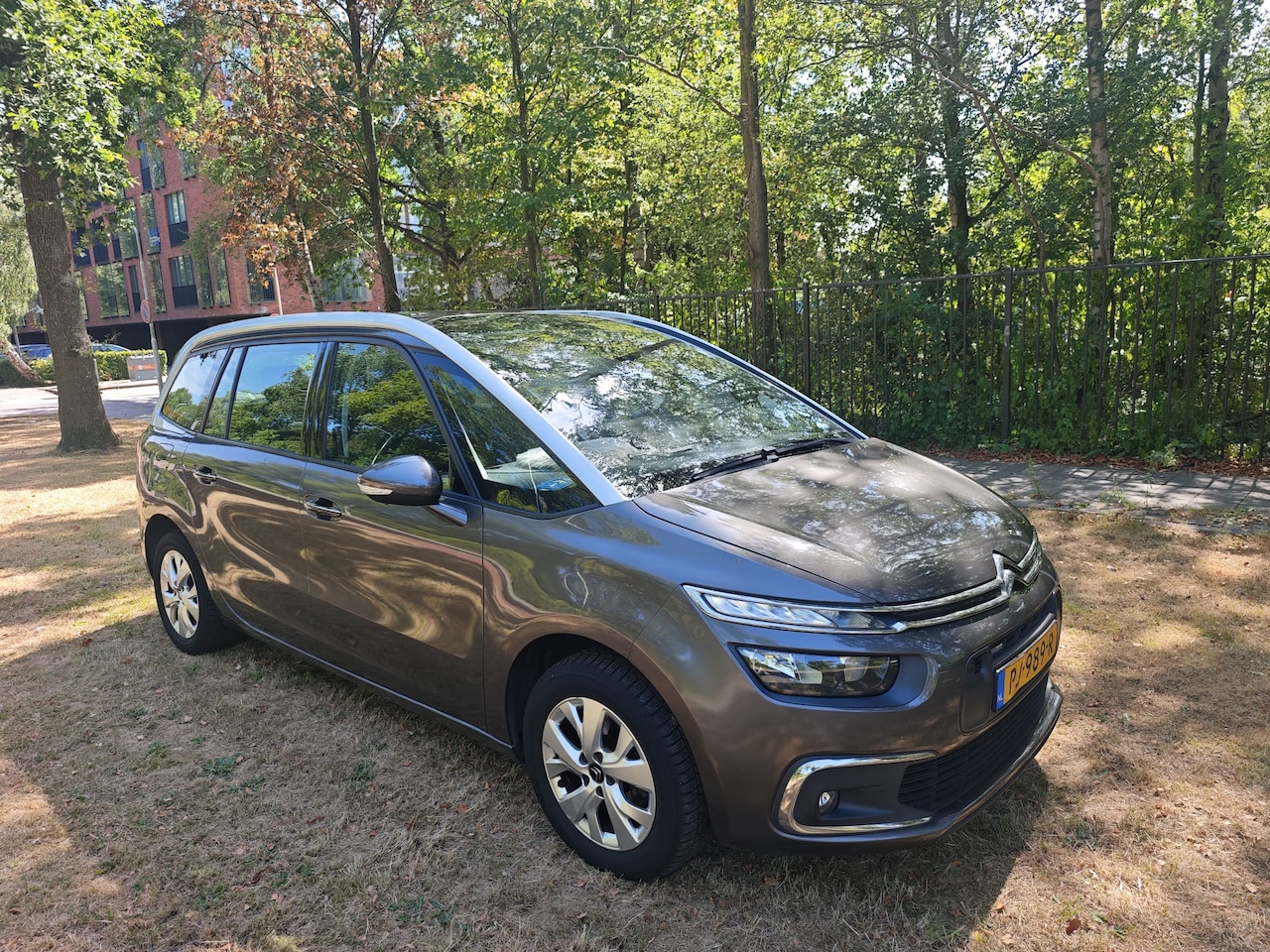 Citroën Grand C4 Picasso - 1.2 PureTech Business - AutoWereld.nl