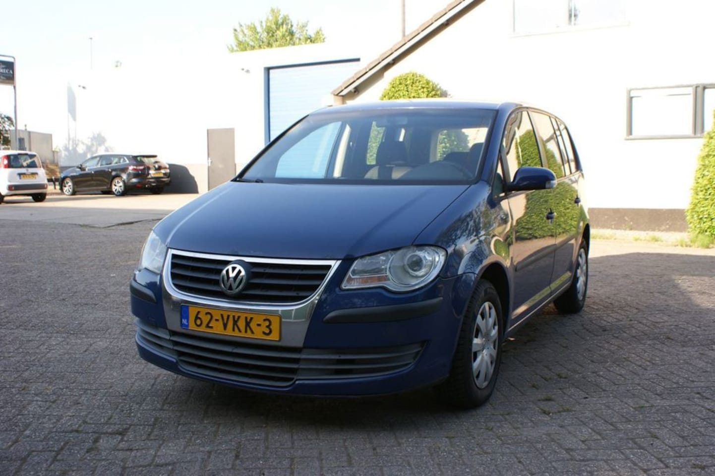 Volkswagen Touran - 1.9 TDI - Automaat - MARGE - APK - AutoWereld.nl