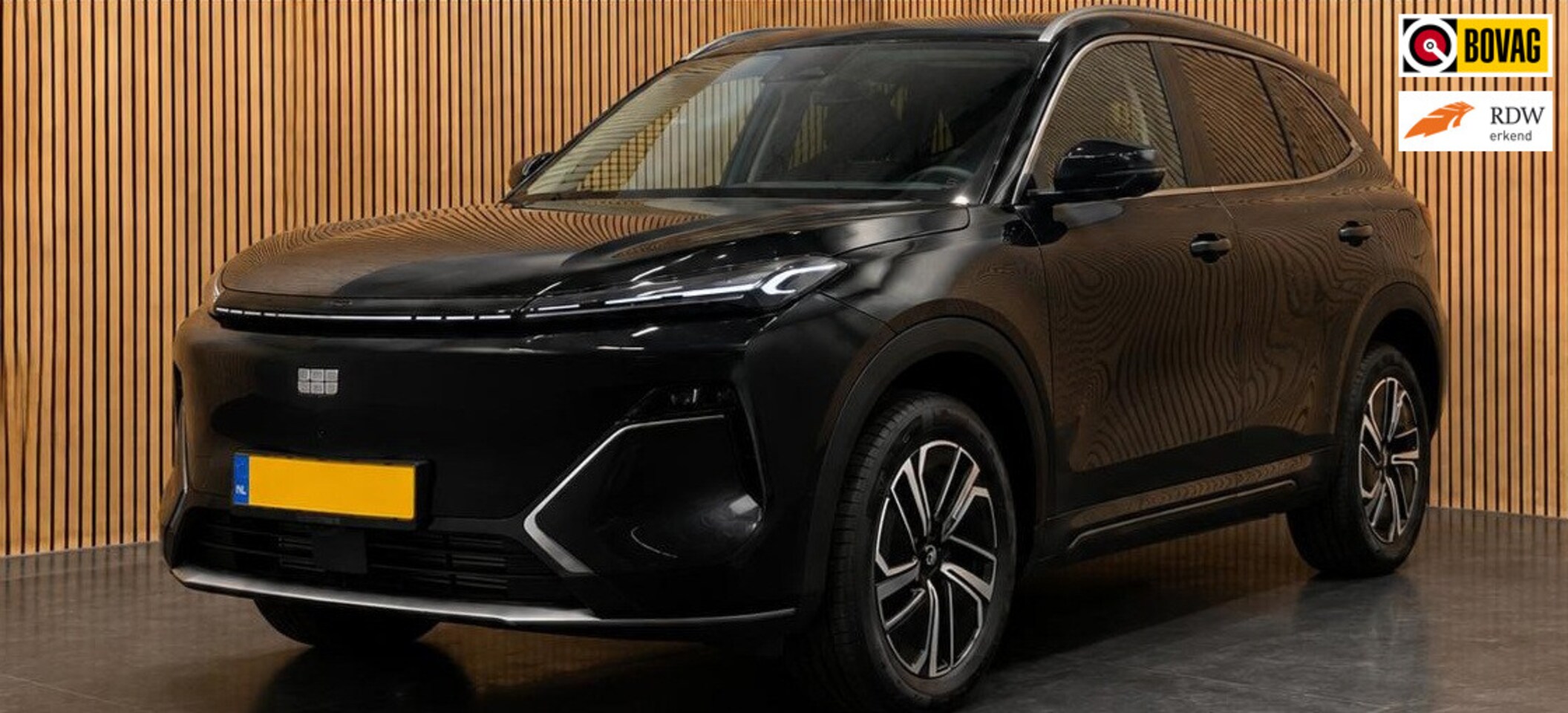 Geely Starray EM-i - 1.5 Pro|PHEV|262 PK|83KM ELEKTRISCH|STARTKLAAR|360 CAMERA|CARPLAY|VOLLEDER|STOEL & STUURVE - AutoWereld.nl