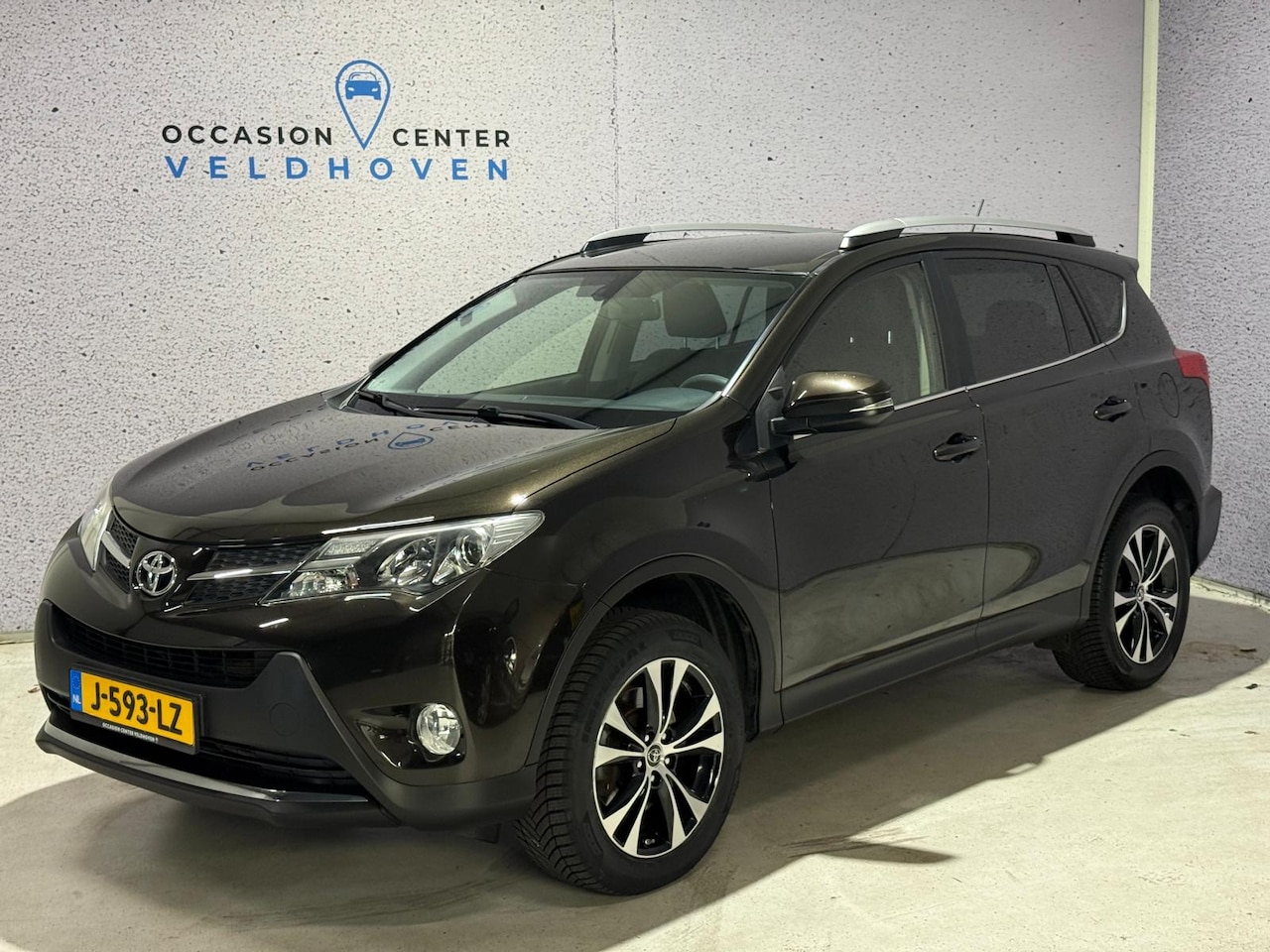 Toyota RAV4 - 2.0 Style 4WD // TREKHAAK // CRUISECONTROL // LEDER // CAMERA // - AutoWereld.nl