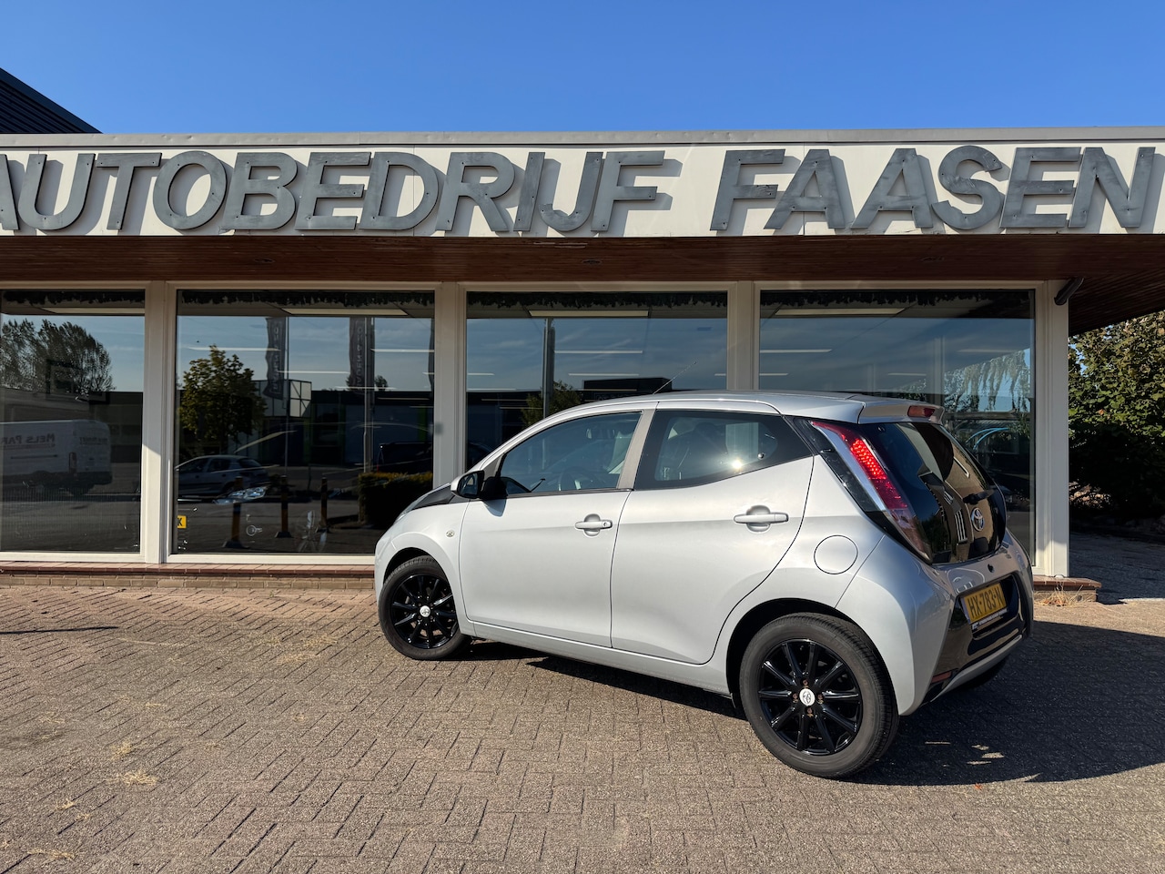 Toyota Aygo - 1.0 VVT-i x-play