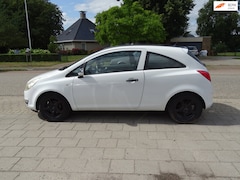 Opel Corsa - 1.2-16V Selection