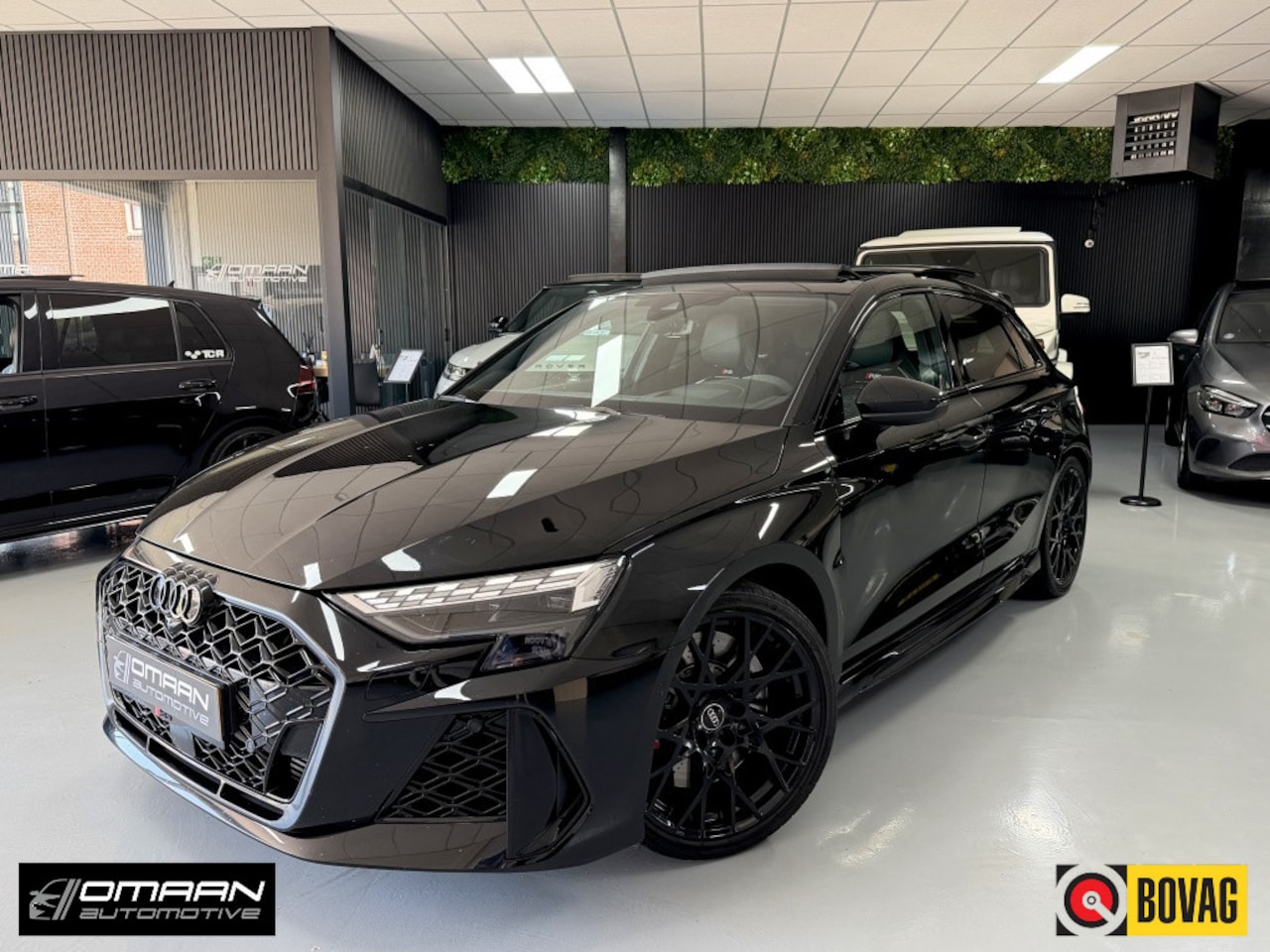 Audi RS3 - Sportback 2.5 TFSI Quattro HULK ED. CARBON PANO - AutoWereld.nl