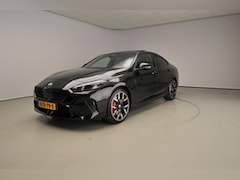 BMW 2-serie Gran Coupé - 220 | M-Sportpakket | LED | Navigatie | Panoramadak | Stoelverwarming | Sportstoelen | DAB