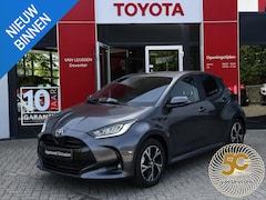 Toyota Yaris - 1.5 Hybrid 115 Dynamic STOEL/STUUR VERWM. BLIND SPOT CLIMA/CRUISE CONTROL APPLE CAR PLAY /
