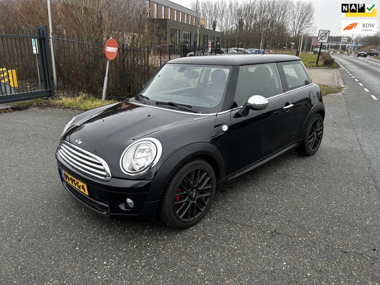MINI One - Mini 1.6 D Business Line 2011! Airco! Nwe APK! - AutoWereld.nl