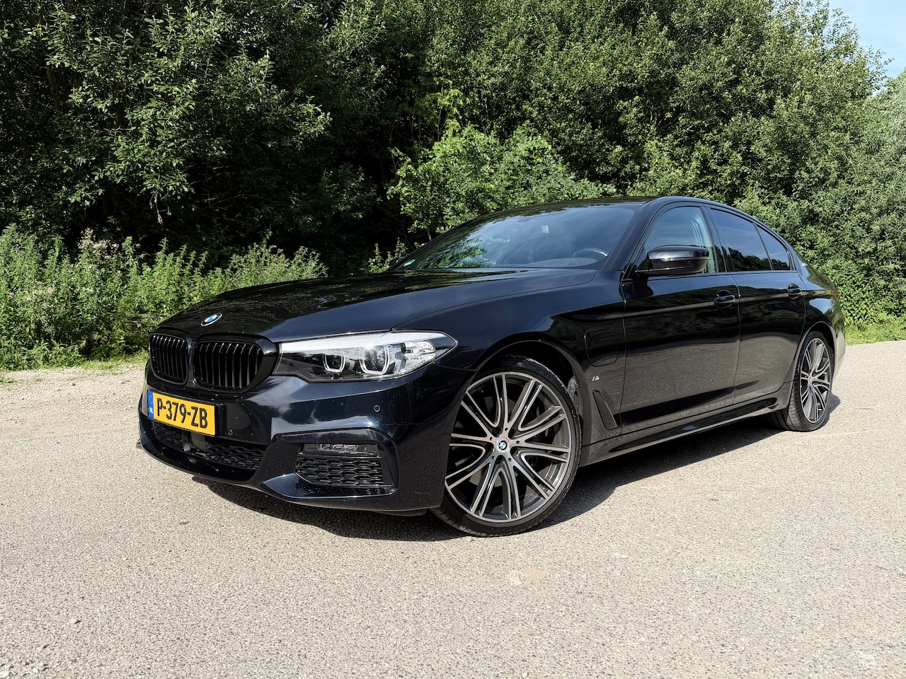 BMW 5-serie - 530e iPerformance High Executive - AutoWereld.nl