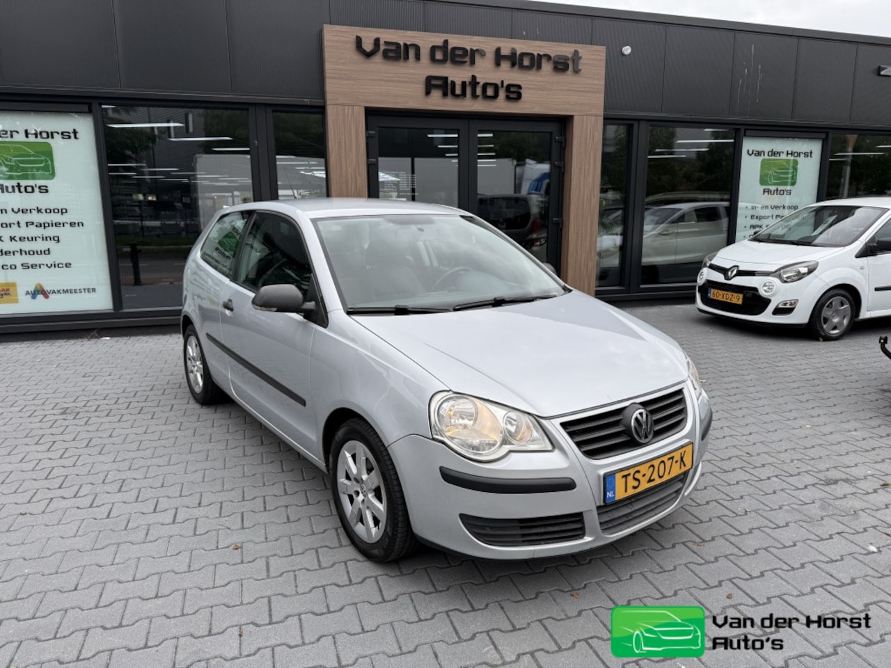 Volkswagen Polo - 1.2 Optive airco - AutoWereld.nl