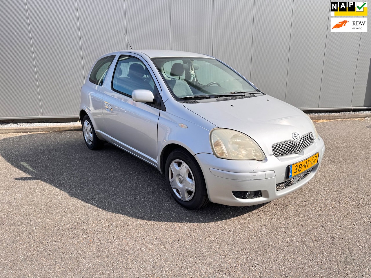 Toyota Yaris - 1.3 VVT-i S-Line AIRCO - AutoWereld.nl