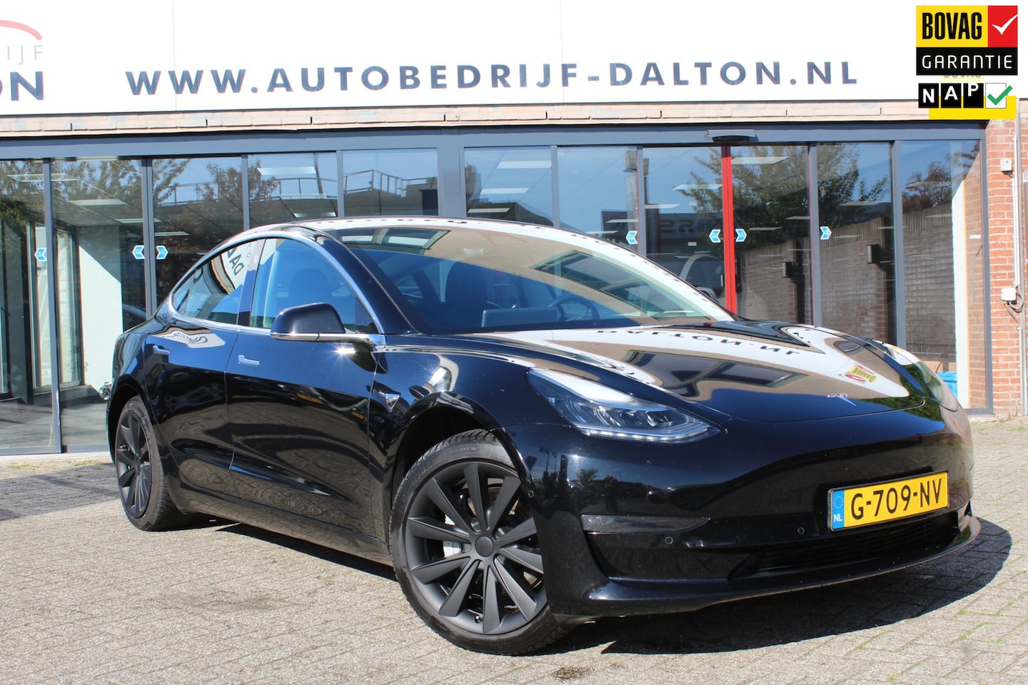 Tesla Model 3 - Long Range AWD 75 kWh AUTOPILOT / LEER / PANODAK - AutoWereld.nl