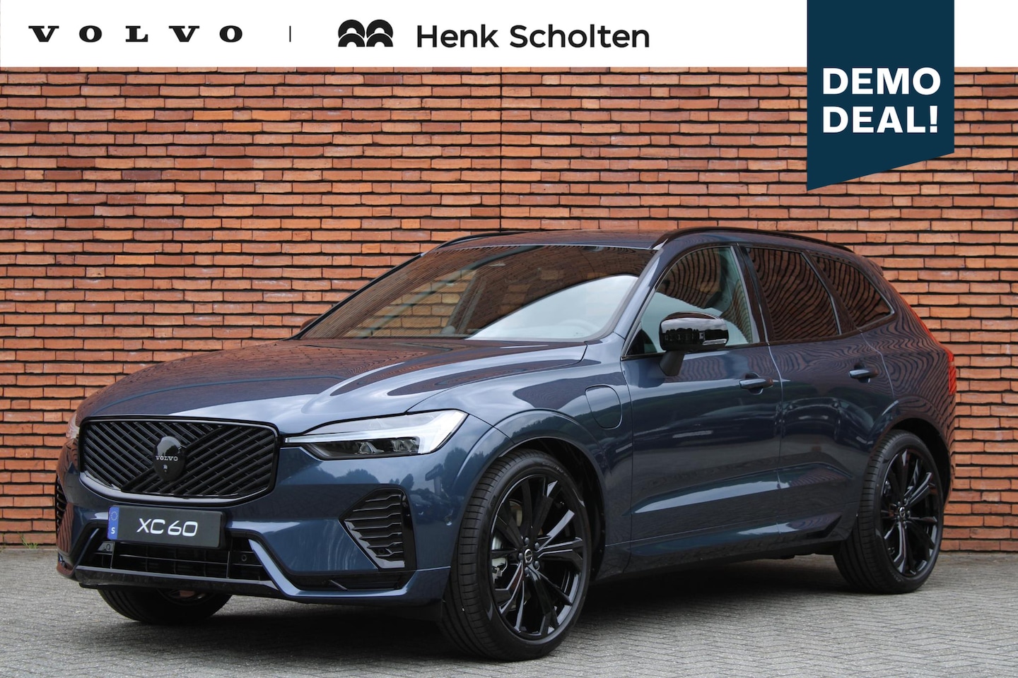 Volvo XC60 - T6 Plug-in hybrid AWD Plus Black Edition | Actieve Luchtvering | 21'' Black ed. velgen | H - AutoWereld.nl