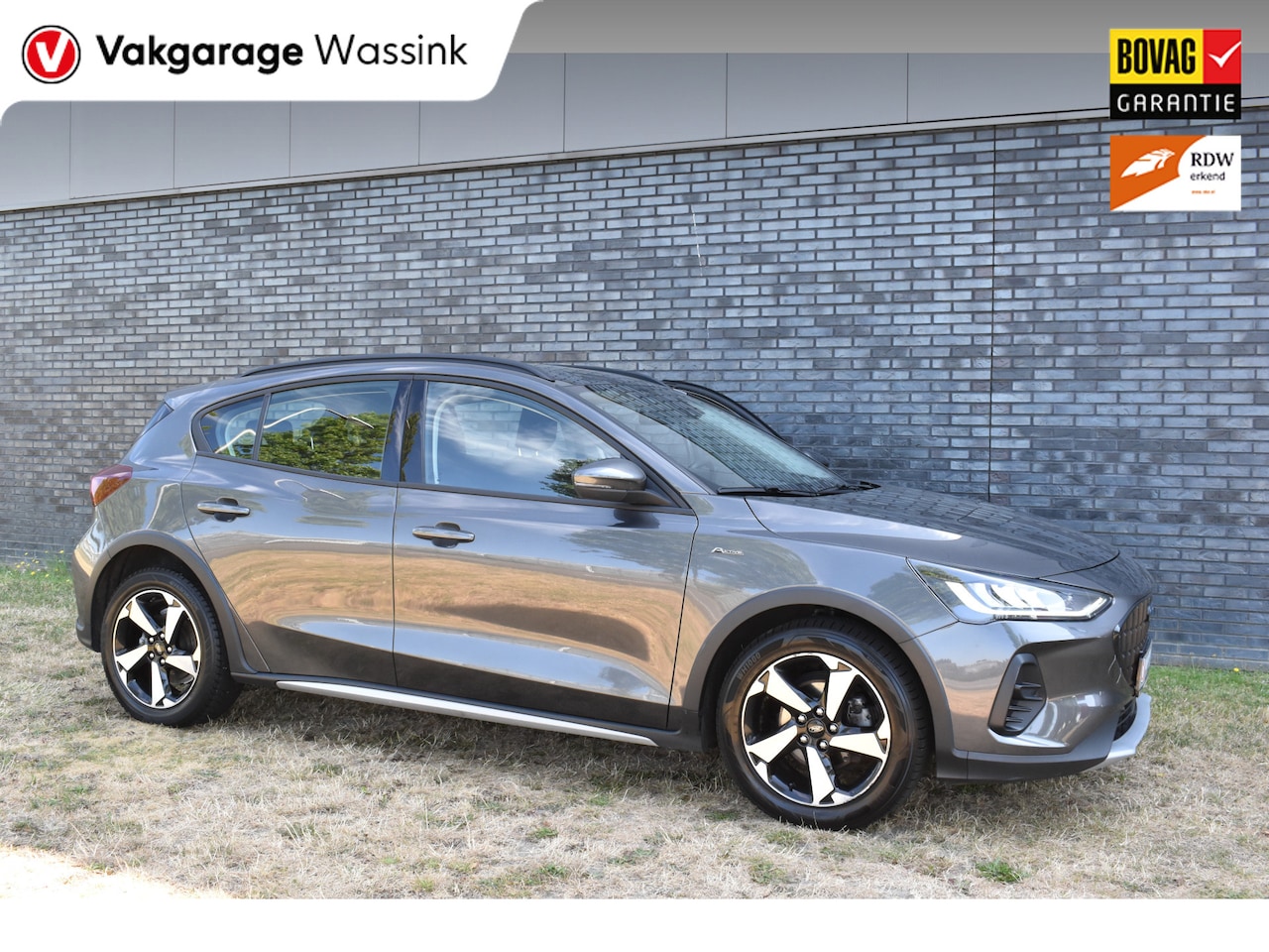 Ford Focus - 1.0 92 kW AT Active MHEV Automaat Navigatie Pdc Stoel/stuur verwarming - AutoWereld.nl
