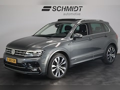 Volkswagen Tiguan - 1.5 TSI ACT R-Line | Panorama | Trekhaak | Carplay | ACC | Stoelverwarming | Camera