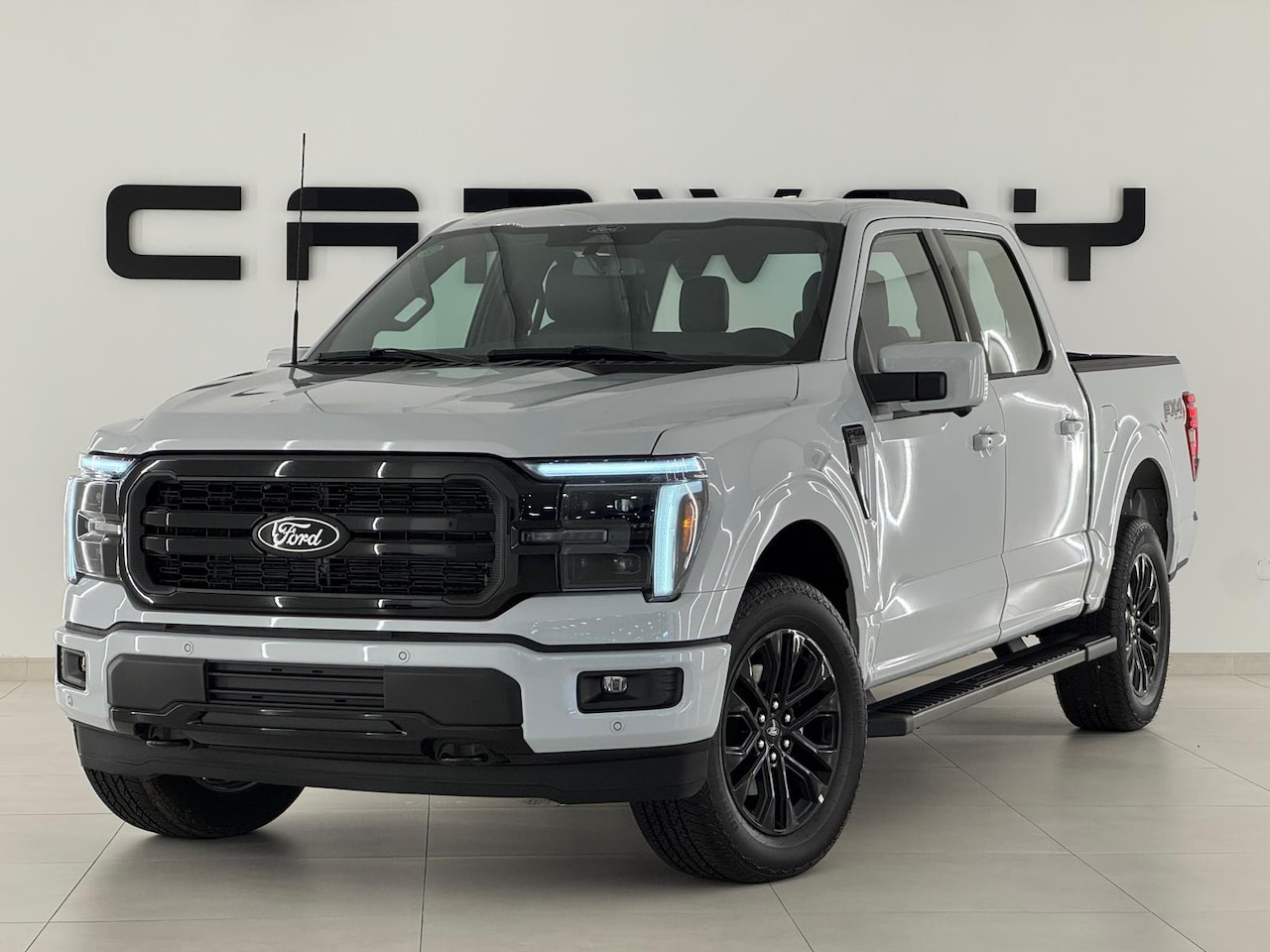 Ford F150 - USA 5.0 V8 Lariat black FX4 / B&O / Pano / HUD - AutoWereld.nl