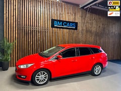 Ford Focus Wagon - 1.0 Lease Edition Airco, Trkhaak, Navigatie