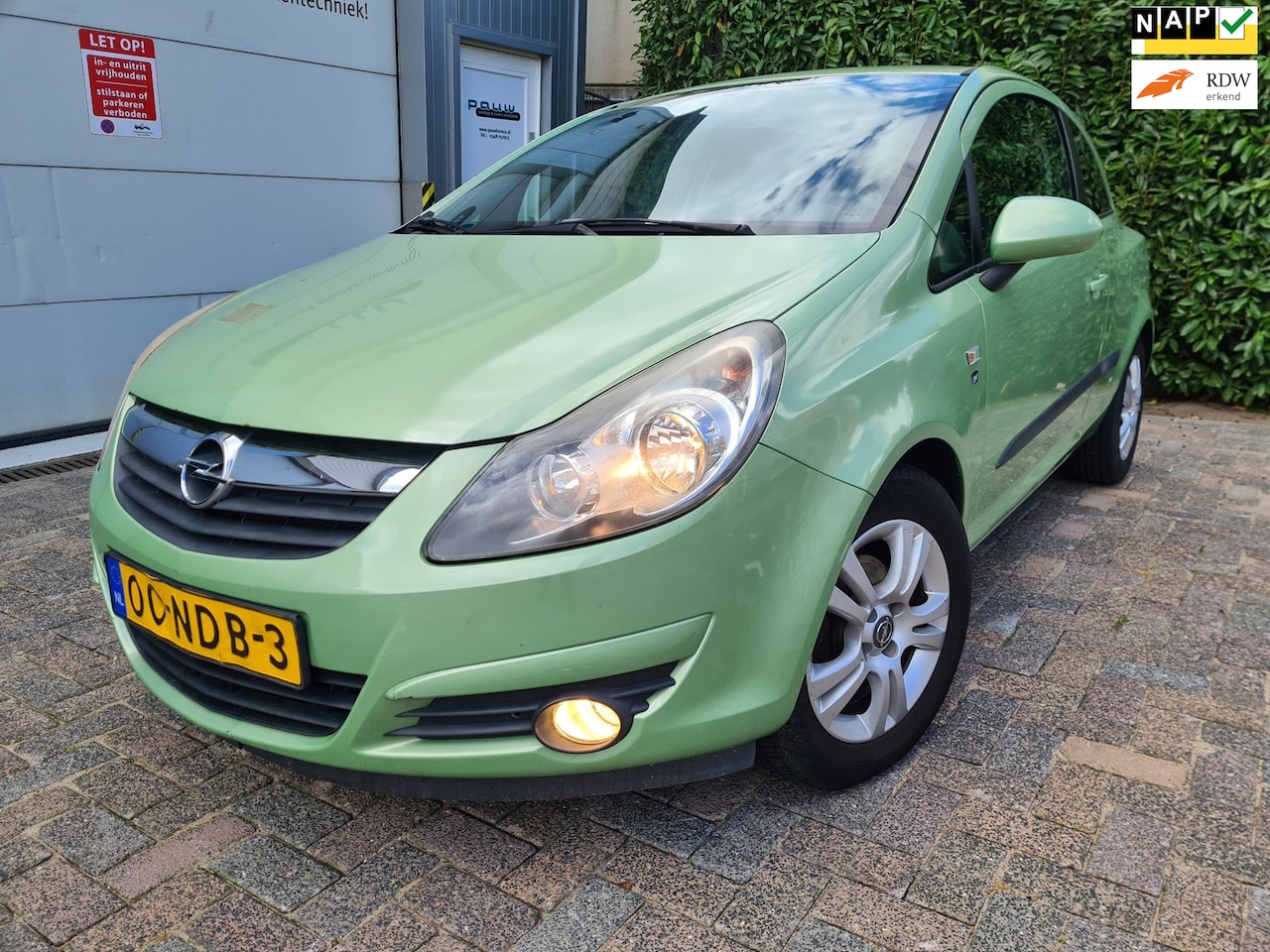Opel Corsa - 1.2-16V '111' Edition/Met werk/2e eigenaar/NAP - AutoWereld.nl